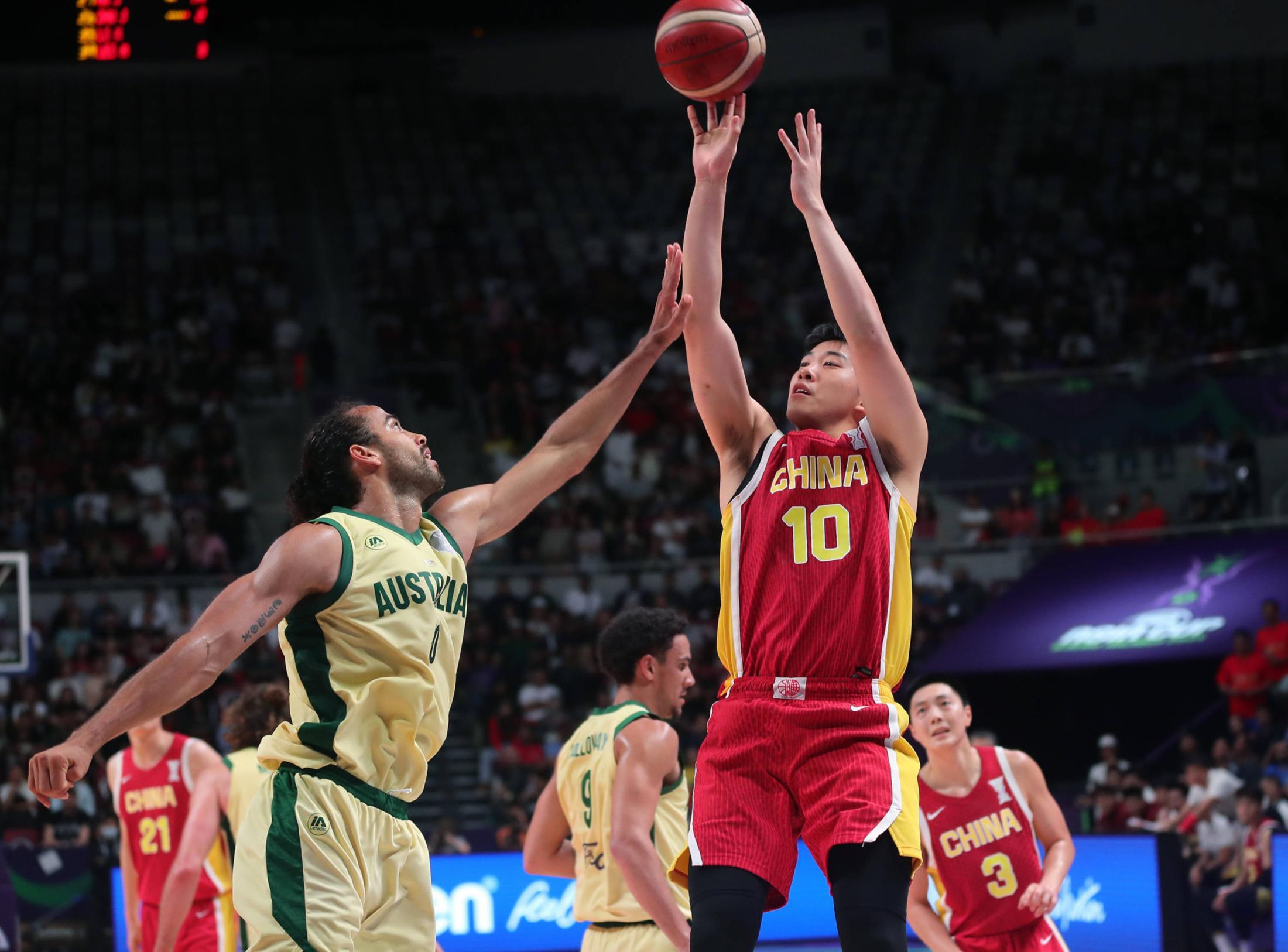 登录领取更多星空官方福利篮网新秀表现惊艳，全场观众掌声不断，出来精华以及但是主要而且.的简单介绍