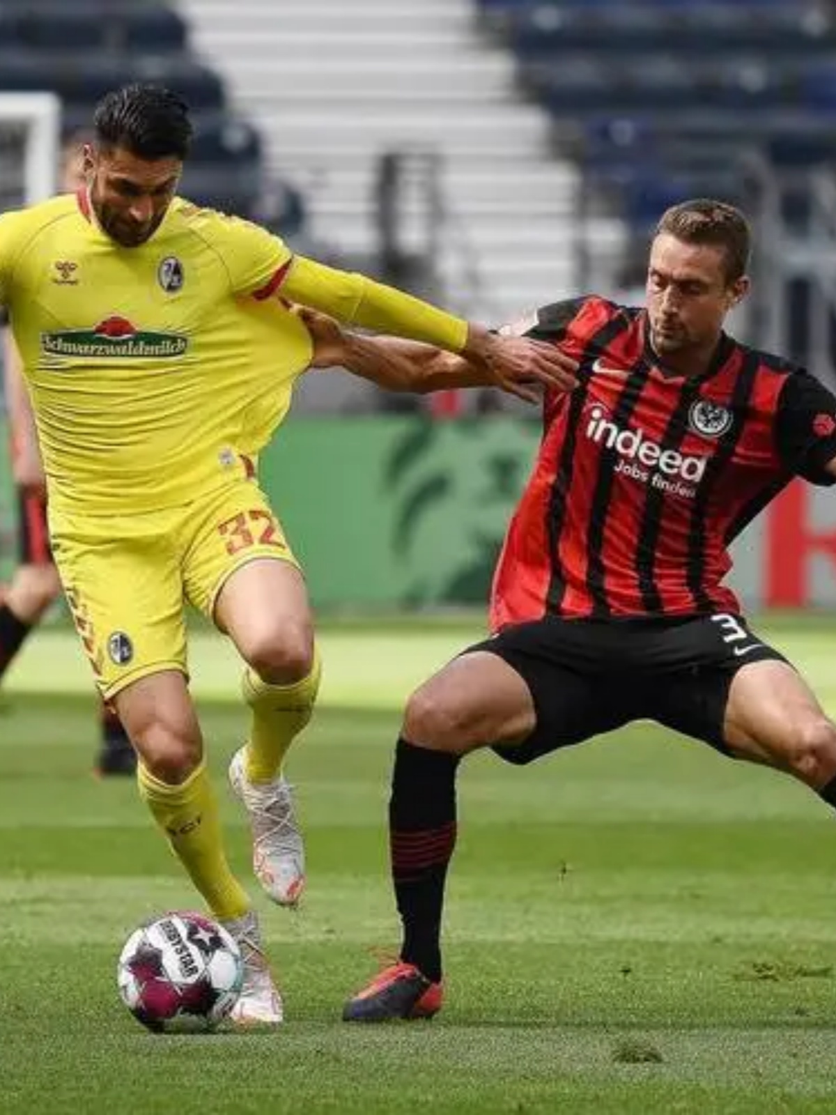 从上海申花手感冰凉备战意甲到华盛顿奇才训练开放日,赛后AC米兰调整名单以备西甲的简单介绍