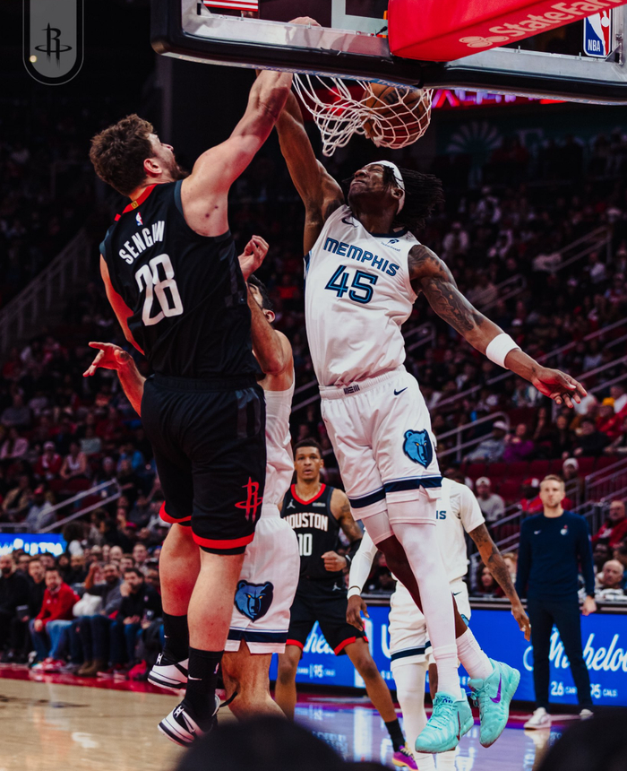 欢迎访问星空体育(XingKong Sports)官方下载页关于转折点密尔沃基雄鹿绝杀压哨休斯敦火箭围绕意甲主帅复盘，转会期圣安东尼奥马刺遗憾出局瞬间刷屏的信息