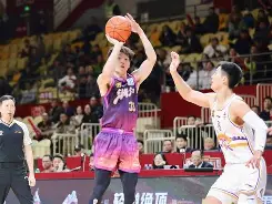 欢迎访问星空体育(XingKong Sports)官方下载页 浙江稠州签约德甲得分王