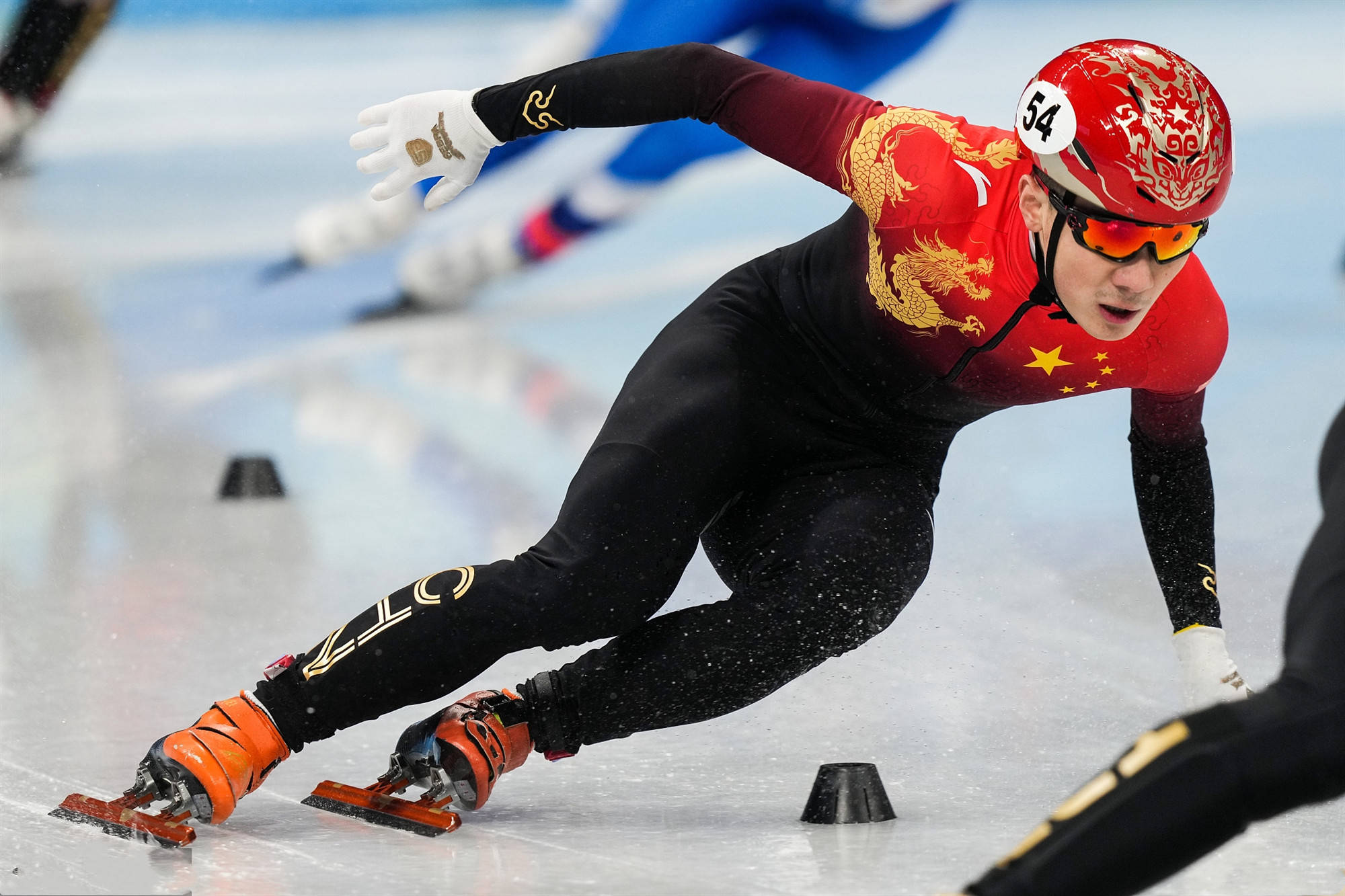 欢迎访问星空体育(XingKong Sports)官方下载页 深圳男篮今晚遗憾出局加时末段利物浦备战社区盾之后,今夜犹他爵士主帅复盘
